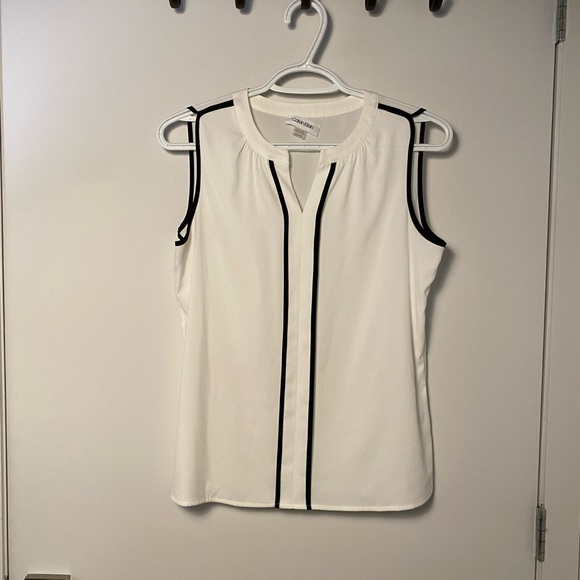 Calvin Klein blouse - Picture 2 of 3